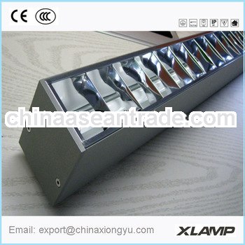 T5 T8 linear lighting fixture V-shape louvre XLAMP 913S