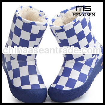 TS1052 Winter new wave of Korean version of star models black and white checkered girl boots