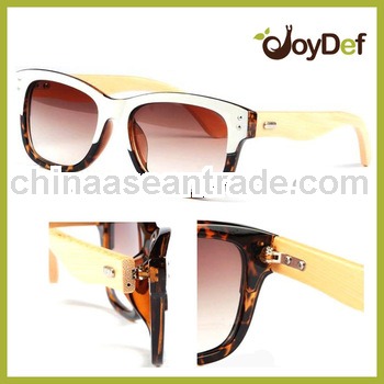 Wholesale Authentic Designer Plastic Frames Bamboo Wood sunglasses with your logo