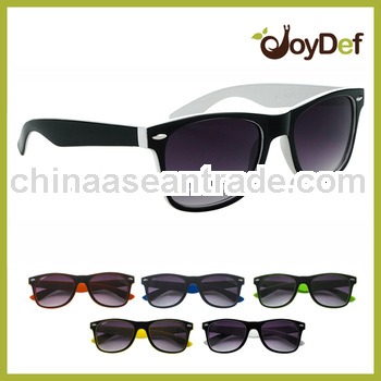 Wholesale Two Toned Customized Plastic Sports Sunglasses