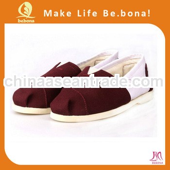 Wholesale footwear Casual canvas slip on shoes for women