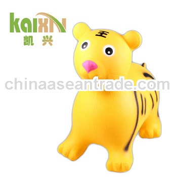 Wholesale profession supplier inflatable animal ride toy