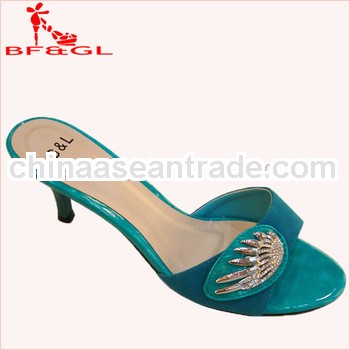 Women Slippers ladies leather shoe factory guangzhou