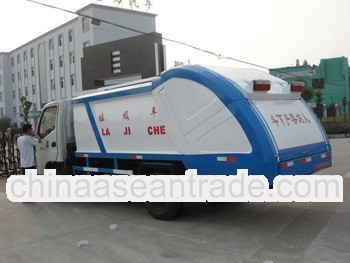 XBW 2.5tons garbage compactor 4x2 dongfeng