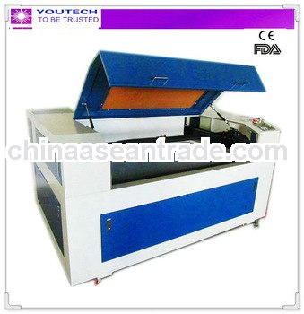 YT-390 closed-loop control synrad laser engraving machine