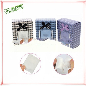 Zigzag hydrophile absorbant colored cotton pads