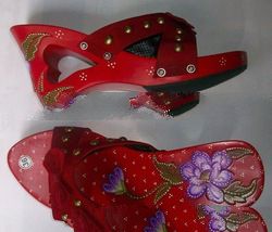 batik shoes