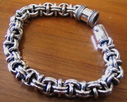 ( Superdeals) bracelet