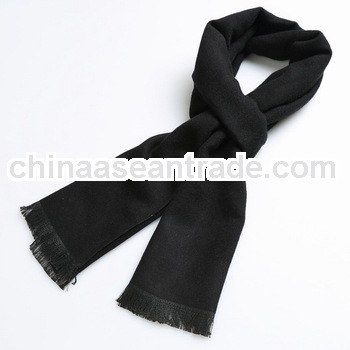 black thick wool scarf