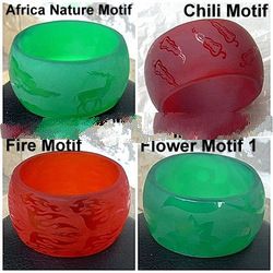 Iced finishing resin bangles