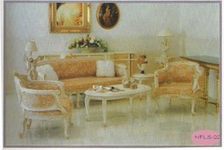 European Antique Living Room Set furniture