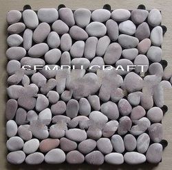 Pebble on interlock plastic, violet