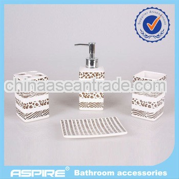 ceramic bathroom accessory