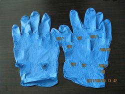medical nitrile gloves