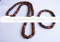 agarwood necklace