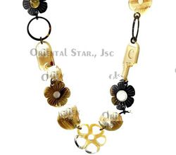 ese Buffalo Horn Necklace