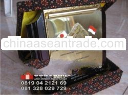 PLAKAT KAYU DAN KUNINGAN ETSA