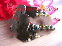 Buckle bead bracelet