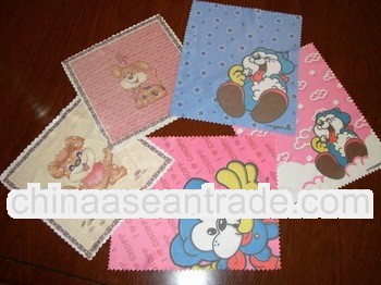 decorated microfiber cleaning cloth