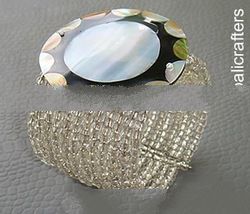 Clip-on beaded bracelet