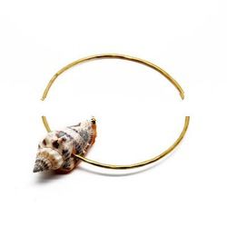 brass sea shell bangle