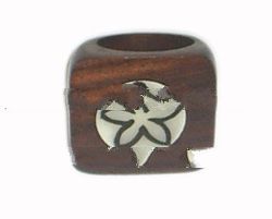 Sono Wood Finger Ring