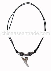 Mako Shark tooth Necklace