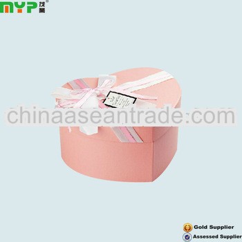 elegent pink folding heart shape paper box