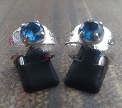 RFMN0011 - Sterling Silver Ring with Blue Topaz