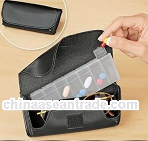 eyeglass/pill case