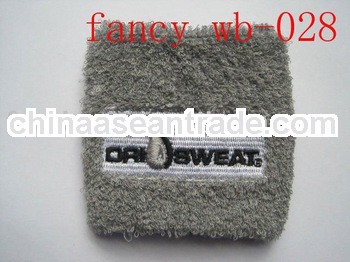 fashion zipper wristband