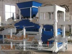 The application of Concrete brick making machine