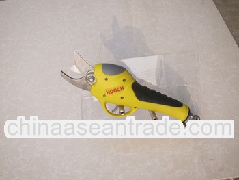 garden electric pruners and secateurs