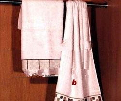 Woven towel