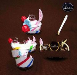 Q fruit sundae towel