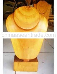 Wooden Necklaces Dispaly