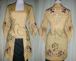 Balinese Embroidery Kebaya (B01k)