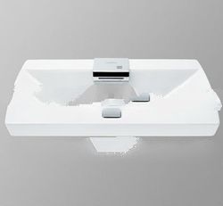 Combination Lavatory/Faucet with SanaGloss