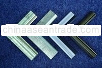 Wooden picture frame moulding