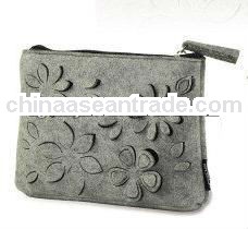 hollow out cartoon cion bag