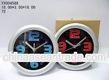 hot selling simple design wall clock with bright color