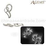 ED3152A Energized white gold diamond pendant