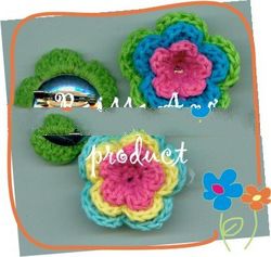flower crochet brooches