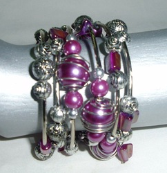 Beads spiral bracelet