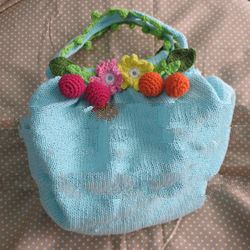 Crochet handbag