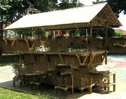 BAMBOO BAR TABLE SET