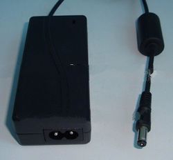 AC/DC universal laptop power