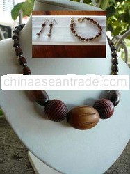 Kgal / 240907-4 Necklaces