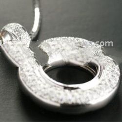 Diamond Pendant Jewelry