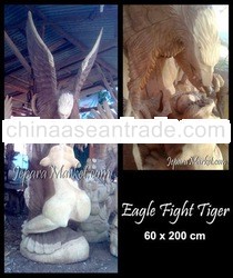 Sculpture Eagle Fight Tiger